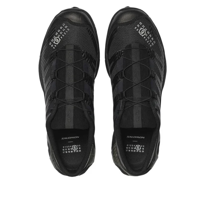 SALOMON x MM6 Maison Margiela XT-4 Mule „Black“ SALOMON x MM6 Maison Margiela XT-4 Mule „Black“