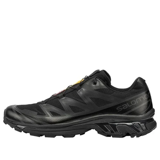 Salomon XT-6 „Triple Black“